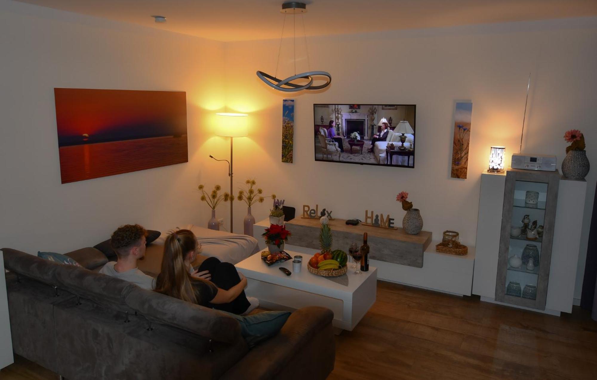 Apartment Elegantes & Modernes Neli Mit Terrasse, 100m Zum Hafen Mueritz Robel